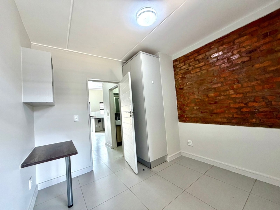 To Let 2 Bedroom Property for Rent in Bult North North West